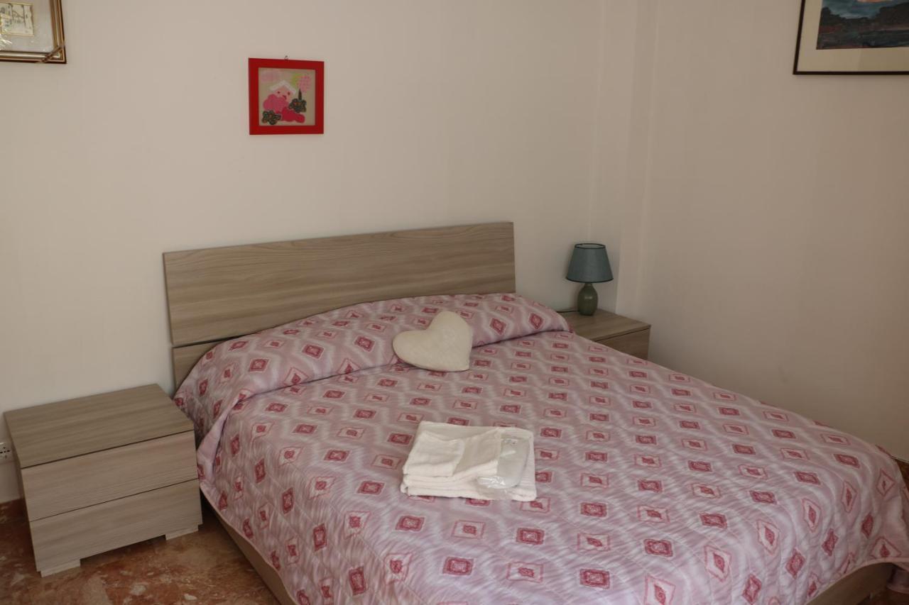 Villa Maremonti - Con 3 Piscine เซสตรี เลวานเต ภายนอก รูปภาพ